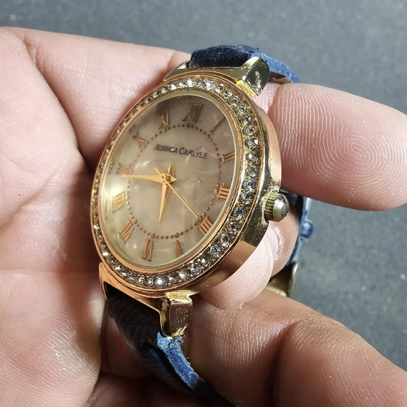 Jessica Carlyle Ladies Quartz Fashion Watch Gold Tone MOP Crystal Bezel Working - Picture 3 of 10